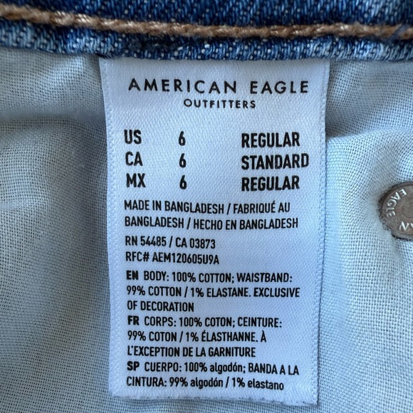EUC American Eagle Ripped Highest Waist ‘90s Flare Jean in True Rinse Size 6 - Picture 11 of 11